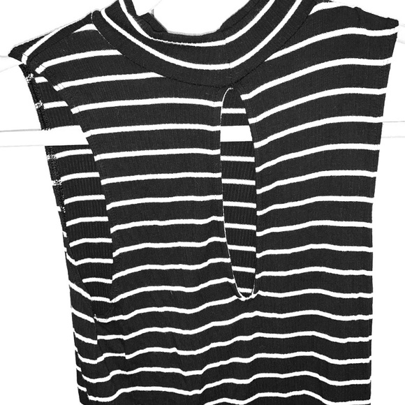 AEO Striped Bodysuit - Picture 2 of 3